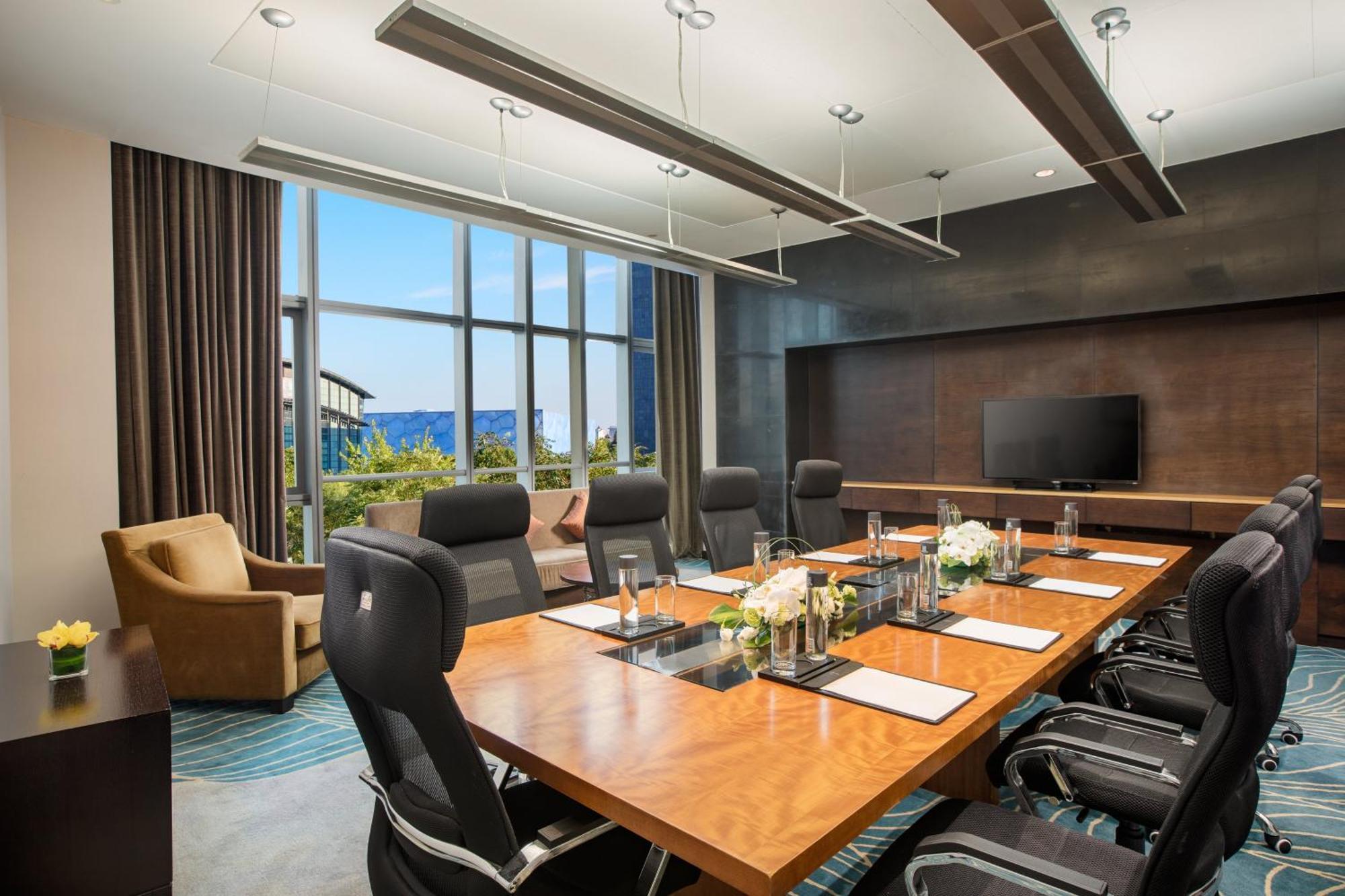 Hotel Intercontinental Beichen By Ihg L Walking Distance To Bird's Nest & Water Cube & Metro Station L Interconnected With China National Convention Center L Award-winning Club Lounge With Mixologist L Direct Metro Line To Wangfujing Beijing