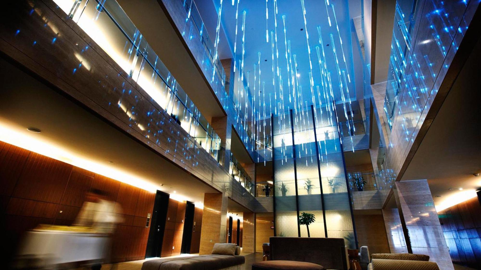 Intercontinental Beichen By Ihg L Walking Distance To Bird's Nest & Water Cube & Metro Station L Interconnected With China National Convention Center L Award-winning Club Lounge With Mixologist L Direct Metro Line To Wangfujing 5*
