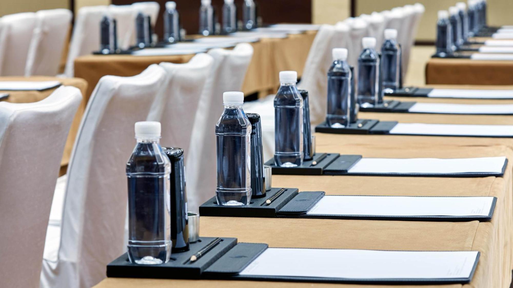 Intercontinental Beichen By Ihg L Walking Distance To Bird's Nest & Water Cube & Metro Station L Interconnected With China National Convention Center L Award-winning Club Lounge With Mixologist L Direct Metro Line To Wangfujing Hotel 5*