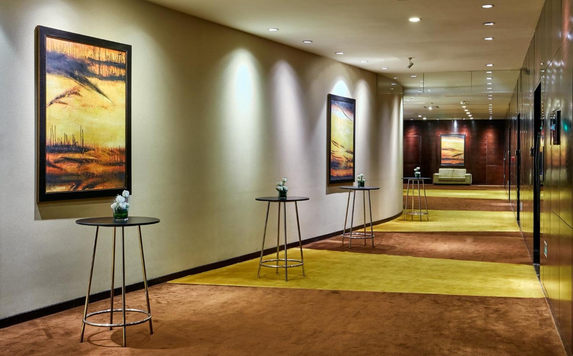 Hotel Intercontinental Beichen By Ihg L Walking Distance To Bird's Nest & Water Cube & Metro Station L Interconnected With China National Convention Center L Award-winning Club Lounge With Mixologist L Direct Metro Line To Wangfujing